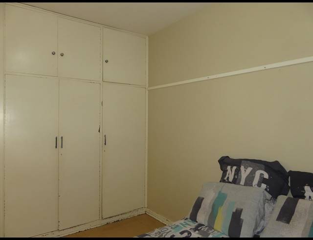 2 BEDROOM FLAT FOR SALE IN MUCKLENEUK